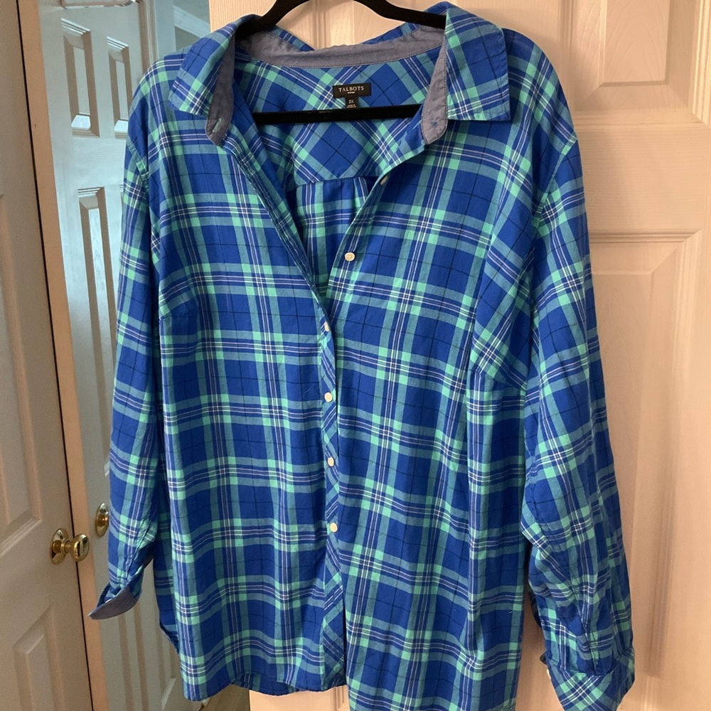 Talbots plaid button down shirt w/ roll tab sleeves